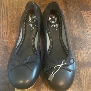 D Plus Black Ballet Flats Size 7